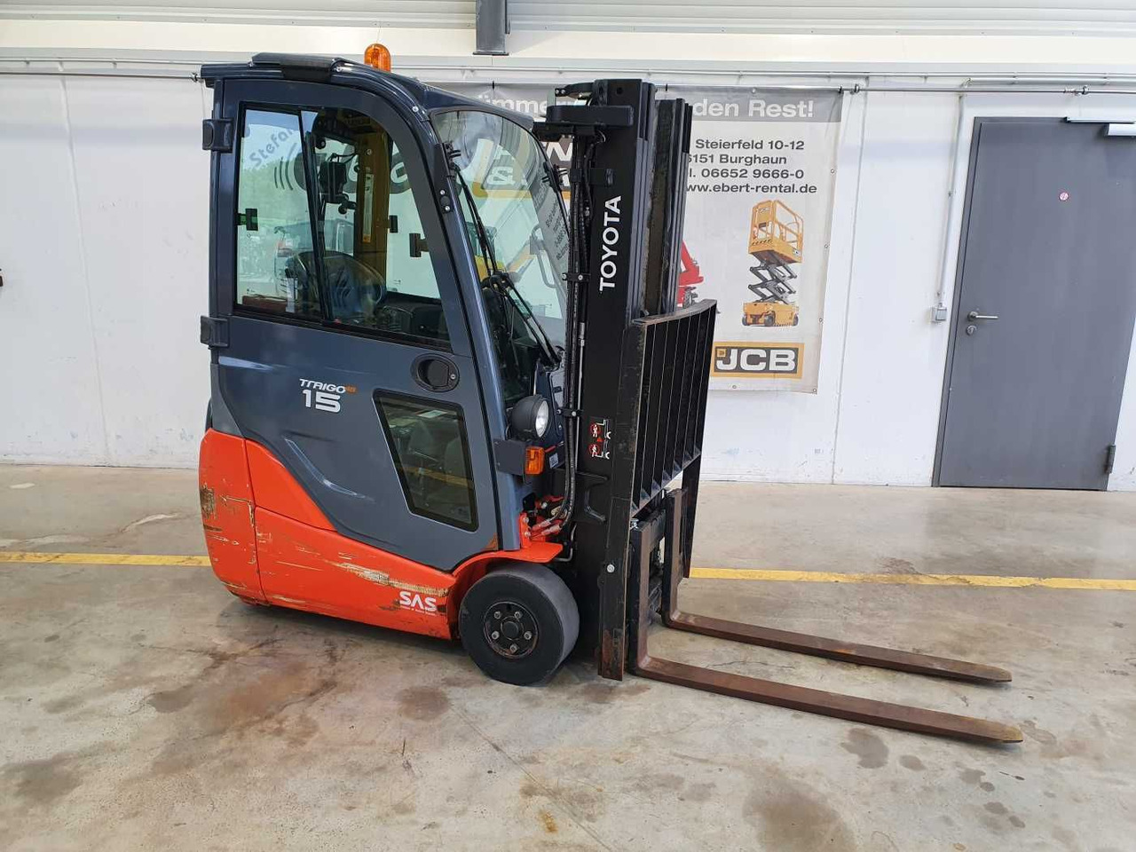 Toyota 8FBET15 / Batterie 07/2023 / HH: 4.3m! / 2.849h - Chariot élévateur électrique: photos 1 Toyota 8FBET15 / Batterie 07/2023 / HH: 4.3m! / 2.849h - Chariot élévateur électrique: photos 1