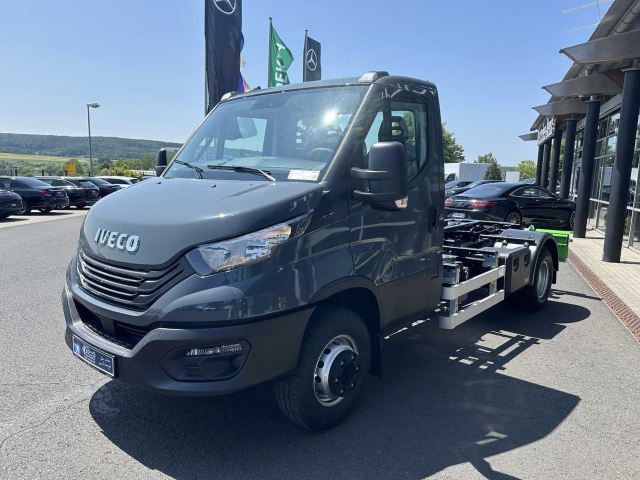Iveco Daily 70C18 H 3.0L *R3.750mm*AHK*Luft*Sperre* - Véhicule utilitaire: photos 3 Iveco Daily 70C18 H 3.0L *R3.750mm*AHK*Luft*Sperre* - Véhicule utilitaire: photos 3