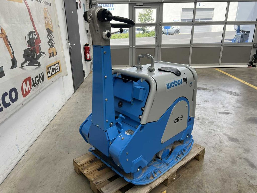 Weber Weber CR 9 Hatz-Diesel / 736kg / E-Start / DEMO - Plaque vibrante: photos 4 Weber Weber CR 9 Hatz-Diesel / 736kg / E-Start / DEMO - Plaque vibrante: photos 4