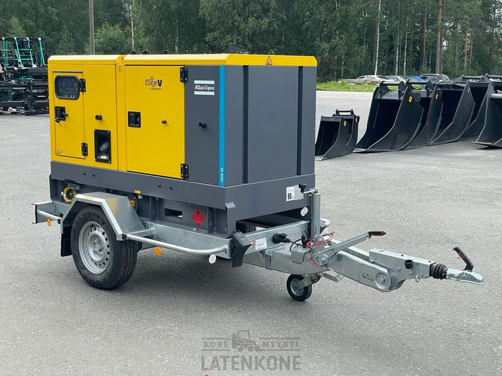 Atlas Copco QAS 45 50 Hz Generaattori StageV vetovarustuksella - Groupe électrogène: photos 3 Atlas Copco QAS 45 50 Hz Generaattori StageV vetovarustuksella - Groupe électrogène: photos 3