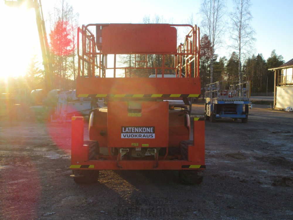 JLG 4394RT 4x4 Saksilava - Nacelle ciseaux: photos 5 JLG 4394RT 4x4 Saksilava - Nacelle ciseaux: photos 5