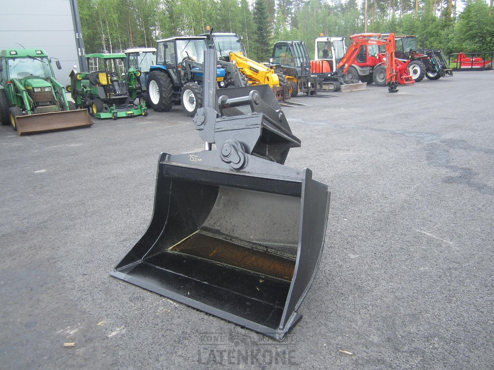 Laten Kallistuva luiskakauha 1550mm Miller 65 TS - Godet pour Engins de chantier: photos 5 Laten Kallistuva luiskakauha 1550mm Miller 65 TS - Godet pour Engins de chantier: photos 5