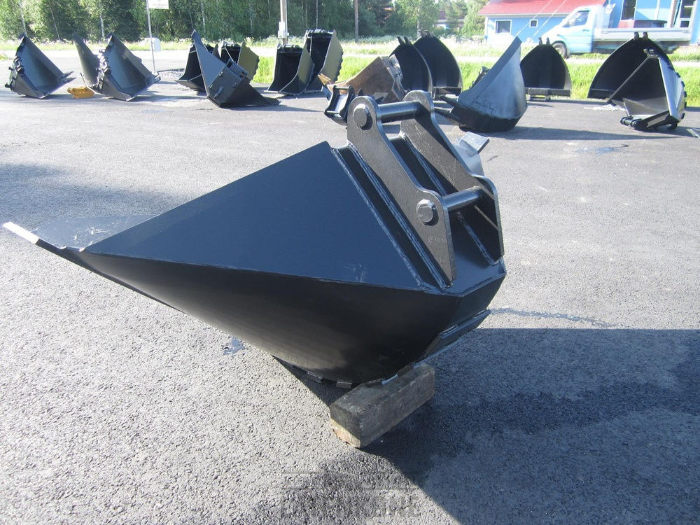 Laten Pelto-ojakauha 850L Miller 65 13-18ton - Godet pour Engins de chantier: photos 3 Laten Pelto-ojakauha 850L Miller 65 13-18ton - Godet pour Engins de chantier: photos 3