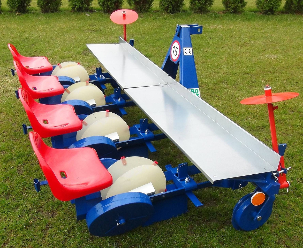 Agro-Osek 4-row seeding planter - Semoir/ Planteuse: photos 4 Agro-Osek 4-row seeding planter - Semoir/ Planteuse: photos 4