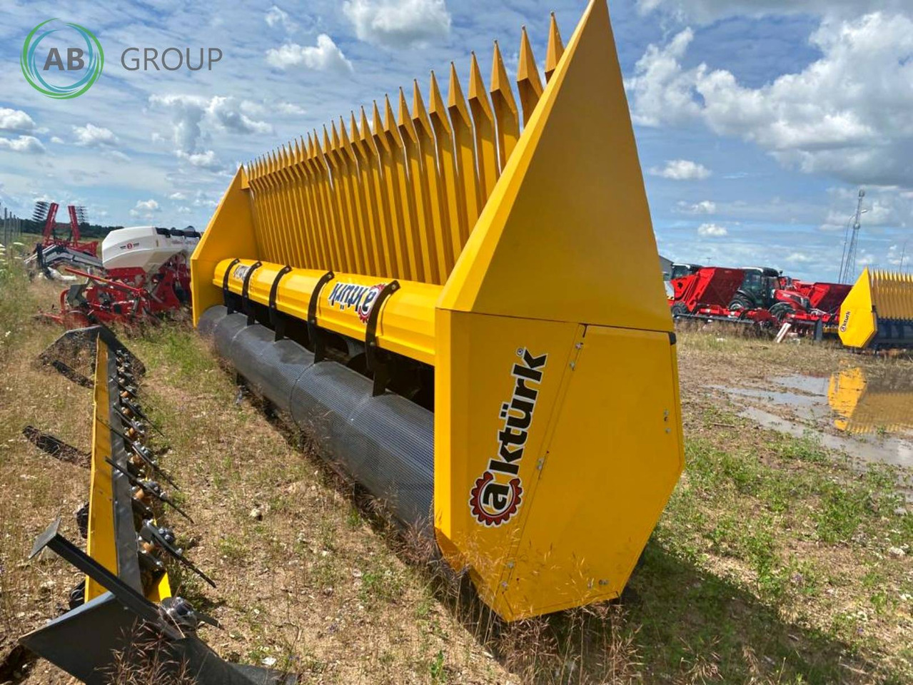 Akturk sunflower Header 731 - Equipement à tournesol: photos 5 Akturk sunflower Header 731 - Equipement à tournesol: photos 5