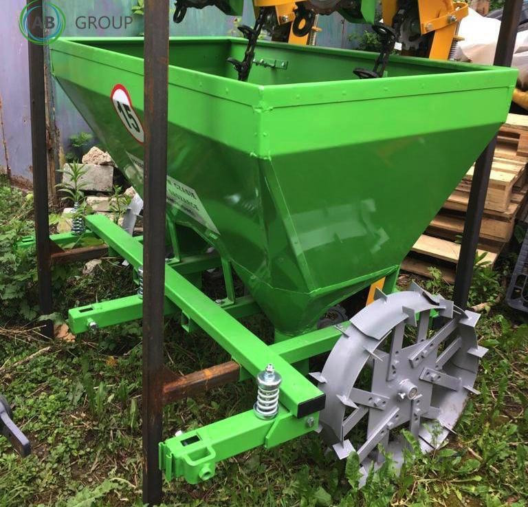 Bomet two-row potato planter Gemini S239 - Planteuse de pommes de terre: photos 4 Bomet two-row potato planter Gemini S239 - Planteuse de pommes de terre: photos 4