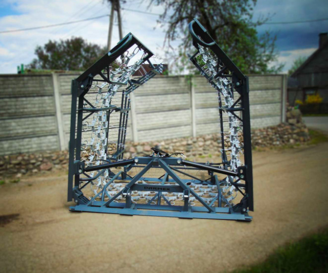 DARMEX Field / Meadow Harrow 8 m - Herse à chaîne: photos 1 DARMEX Field / Meadow Harrow 8 m - Herse à chaîne: photos 1