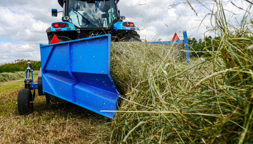 DOZAMECH HERON 225 Hay Turner and Rake - Faneuse: photos 2 DOZAMECH HERON 225 Hay Turner and Rake - Faneuse: photos 2