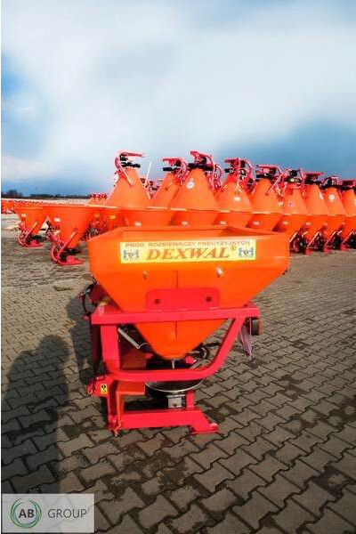 Dexwal rozsiewacz nawozu Tornado Duo 850 l/1200 kg - Distributeur d'engrais: photos 2 Dexwal rozsiewacz nawozu Tornado Duo 850 l/1200 kg - Distributeur d'engrais: photos 2