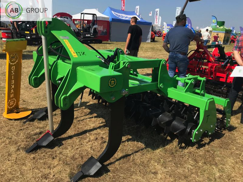 Dziekan subsoiler Tytan GT 2.5m GT1500F2Z25 - Décompacteur: photos 2 Dziekan subsoiler Tytan GT 2.5m GT1500F2Z25 - Décompacteur: photos 2