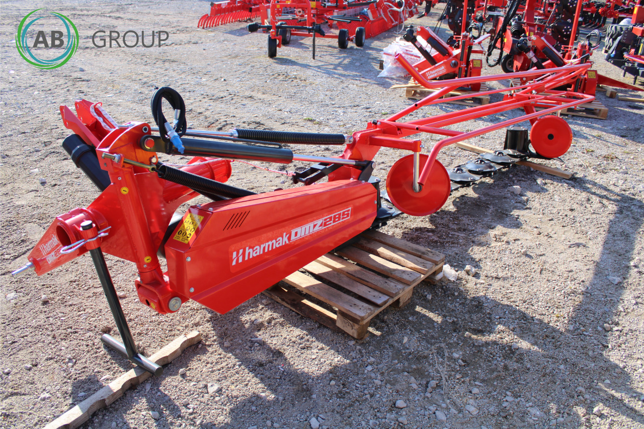 Harmak DMZ 285 disc mower - on stock - Faucheuse: photos 2 Harmak DMZ 285 disc mower - on stock - Faucheuse: photos 2