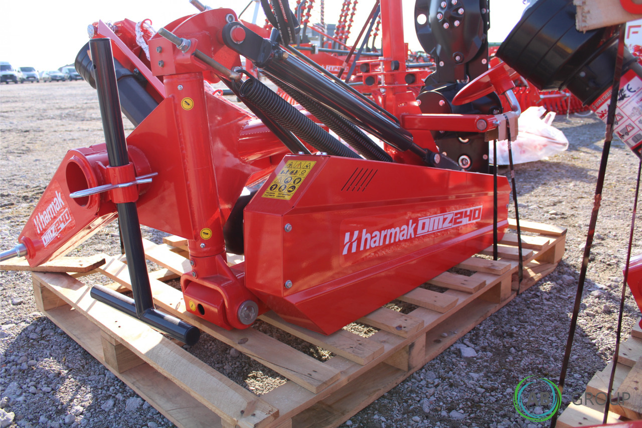 Harmak disc mower DMZ 240 - Faucheuse: photos 4 Harmak disc mower DMZ 240 - Faucheuse: photos 4