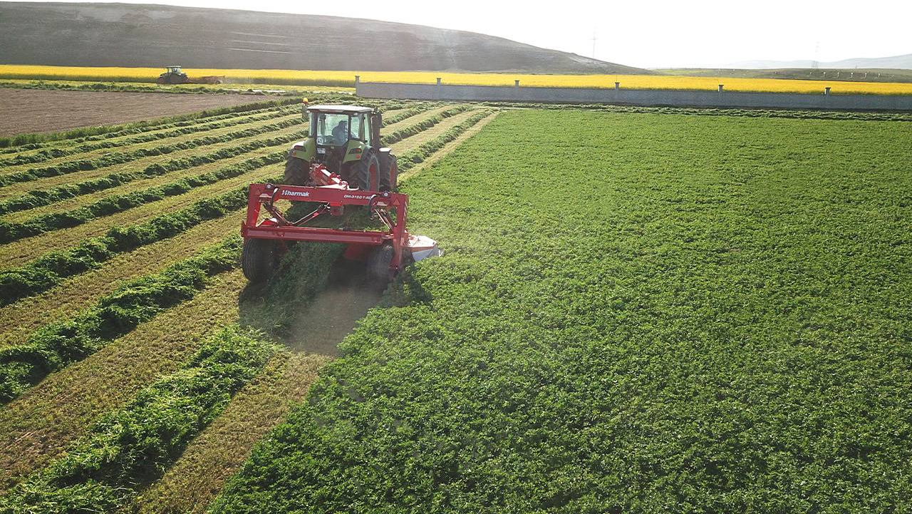 Harmak disc mower with trailed roller conditioner DM-3150 T-RC - Faucheuse: photos 4 Harmak disc mower with trailed roller conditioner DM-3150 T-RC - Faucheuse: photos 4