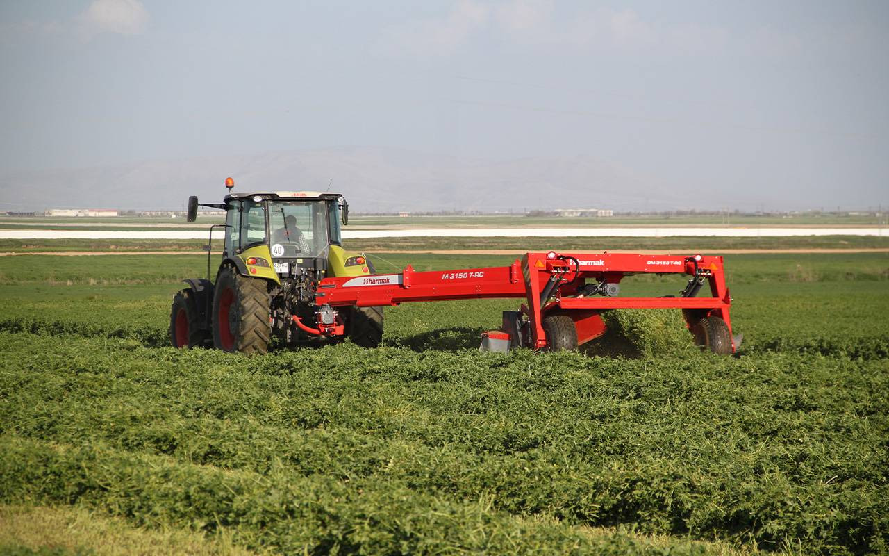 Harmak disc mower with trailed roller conditioner DM-3150 T-RC - Faucheuse: photos 2 Harmak disc mower with trailed roller conditioner DM-3150 T-RC - Faucheuse: photos 2