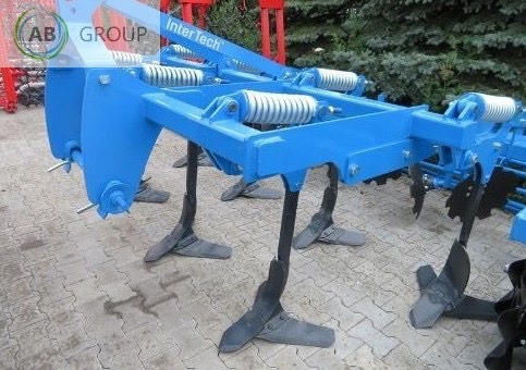 Inter-Tech stubble cultivator with NON STOP spring protection 3.0 m BASP03 - Bineuse: photos 2 Inter-Tech stubble cultivator with NON STOP spring protection 3.0 m BASP03 - Bineuse: photos 2