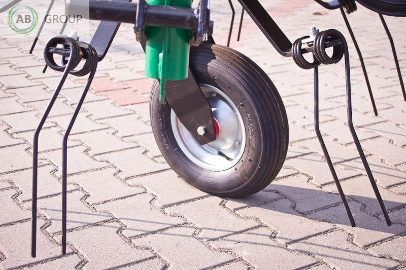 Klimza rotary rake 2.63 m - Faneuse: photos 3 Klimza rotary rake 2.63 m - Faneuse: photos 3