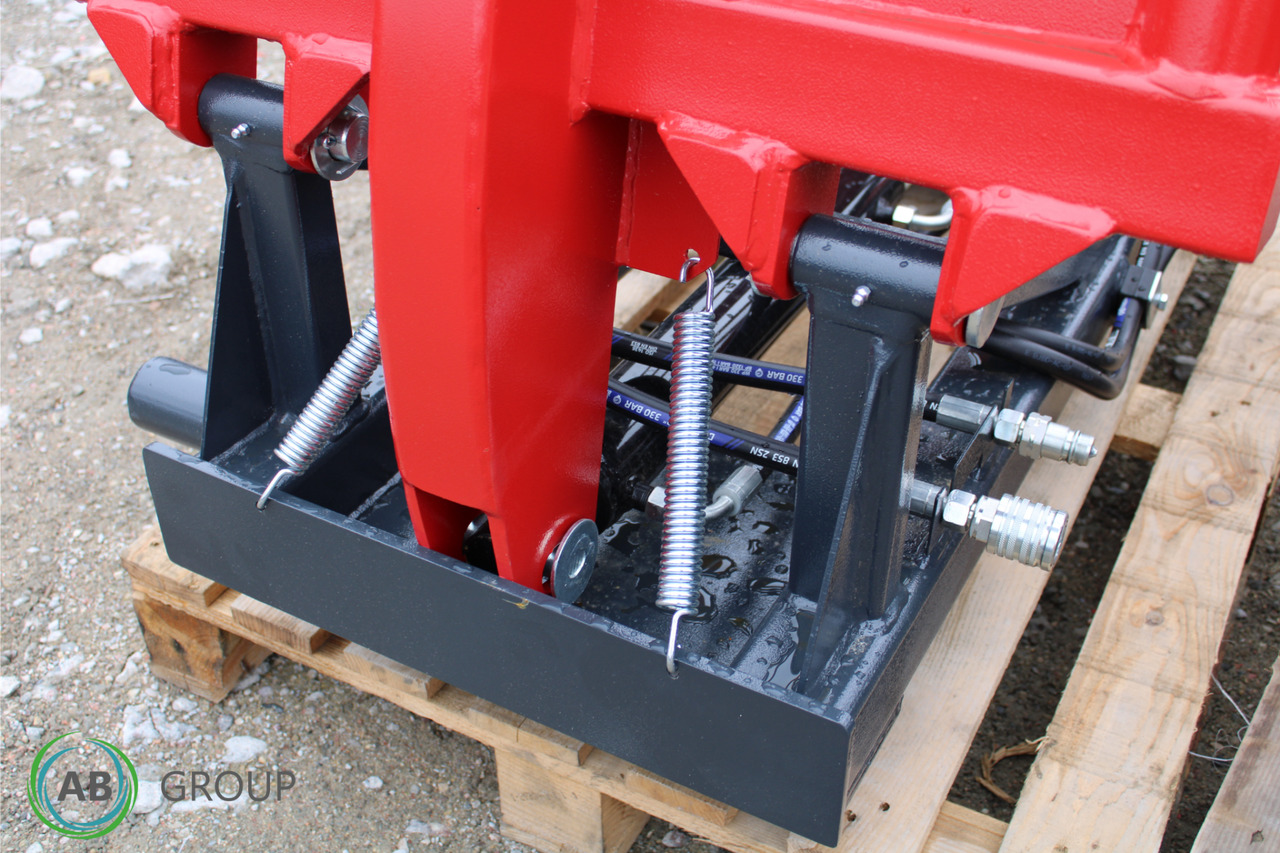 M-Tech round bale grab 120cm - Pinces pour Machine agricole: photos 2 M-Tech round bale grab 120cm - Pinces pour Machine agricole: photos 2