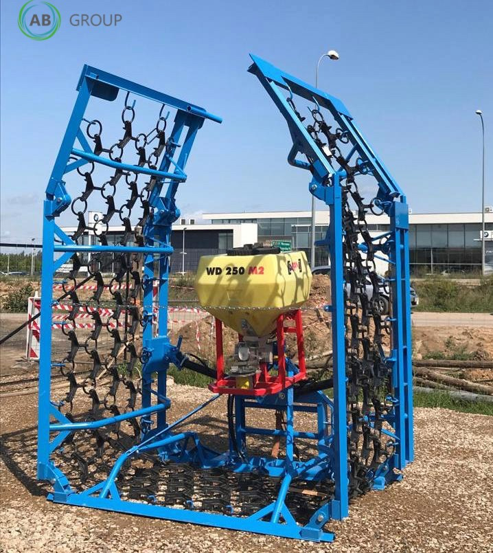 Meadow-field spear 8m + Green crop seeder - Herse à chaîne: photos 2 Meadow-field spear 8m + Green crop seeder - Herse à chaîne: photos 2