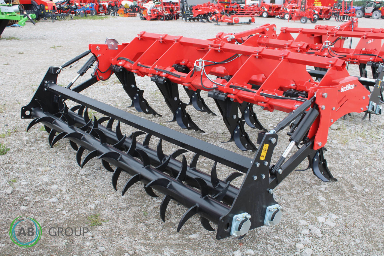 Ozdoken CGM-7 chisel plow - Décompacteur: photos 3 Ozdoken CGM-7 chisel plow - Décompacteur: photos 3