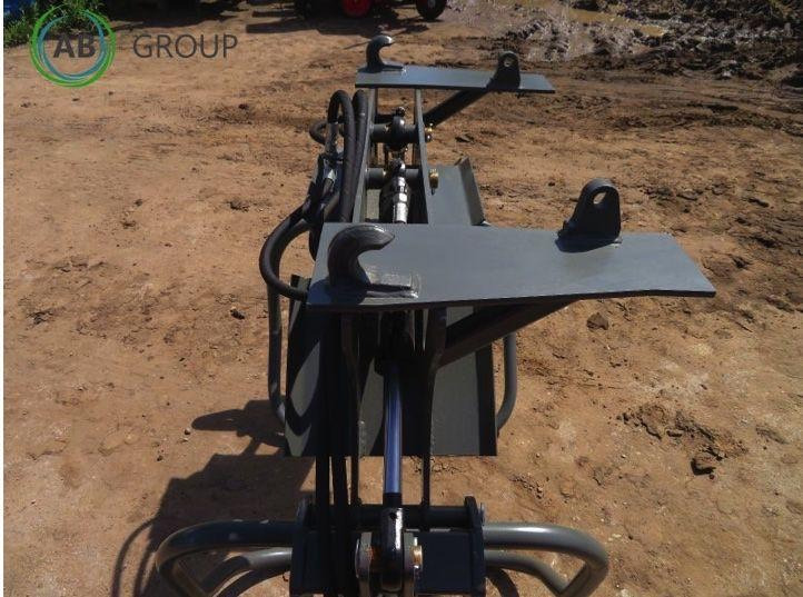 Pomarol bale grab - Pinces pour Machine agricole: photos 4 Pomarol bale grab - Pinces pour Machine agricole: photos 4
