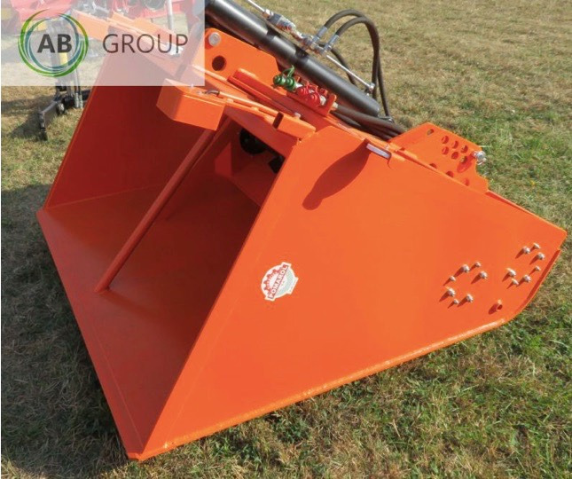 Pomarol self-loading sand spreader PS150, 1.3 m - Epandeur de sable: photos 3 Pomarol self-loading sand spreader PS150, 1.3 m - Epandeur de sable: photos 3