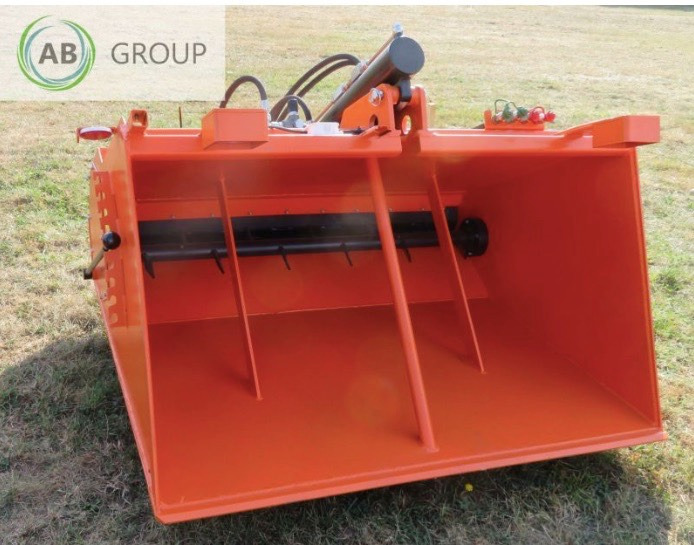 Pomarol self-loading sand spreader PS150, 1.3 m - Epandeur de sable: photos 1 Pomarol self-loading sand spreader PS150, 1.3 m - Epandeur de sable: photos 1