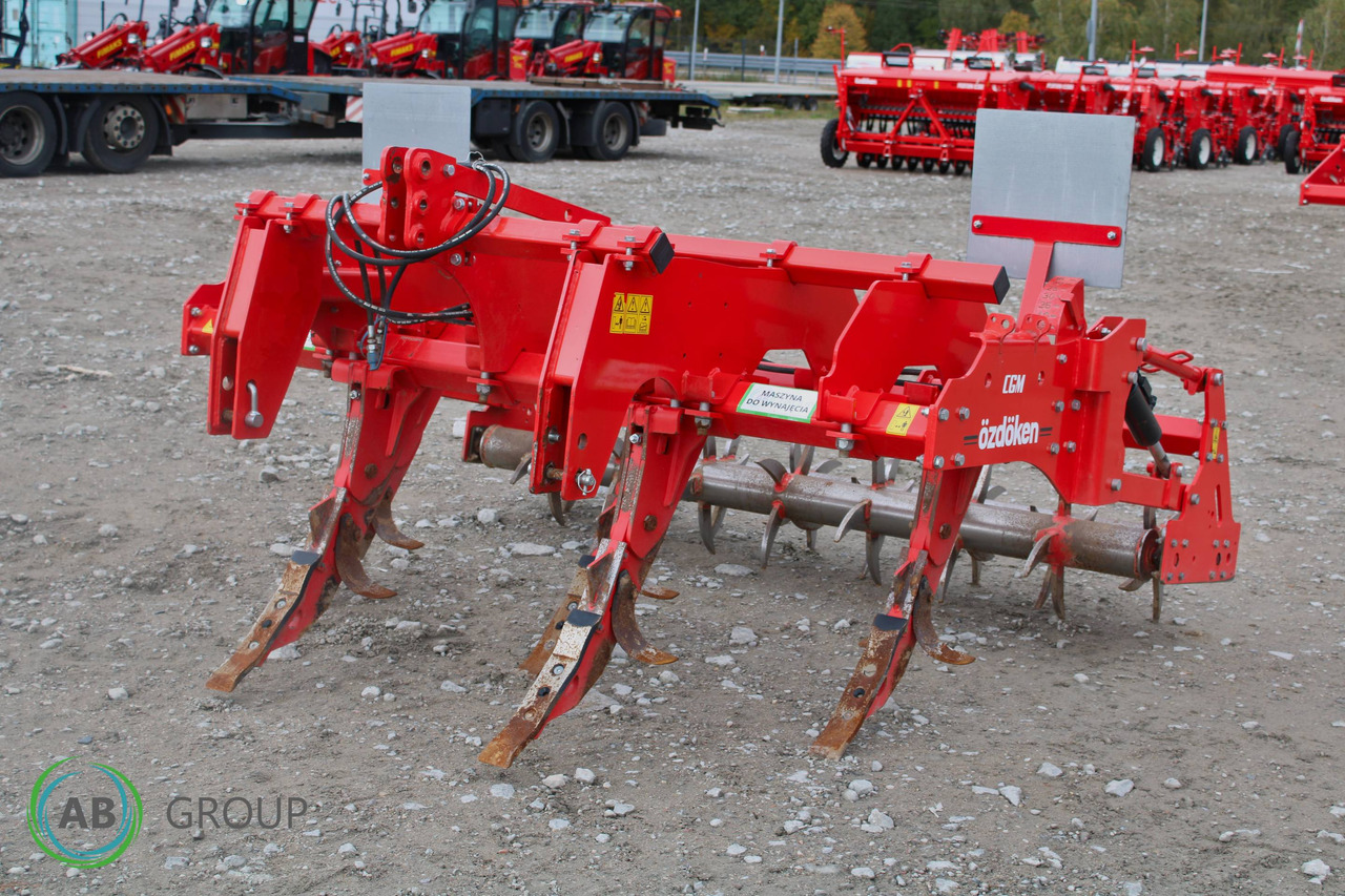 Toscano chisel plow IPST-5 - Demo sale - Décompacteur: photos 2 Toscano chisel plow IPST-5 - Demo sale - Décompacteur: photos 2
