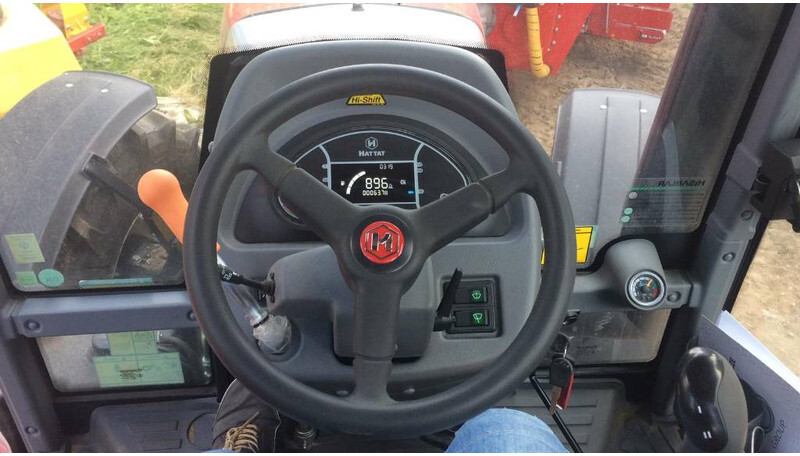 Traktor Hattat / Ciągnik rolniczy T4110 - Tracteur agricole: photos 4 Traktor Hattat / Ciągnik rolniczy T4110 - Tracteur agricole: photos 4