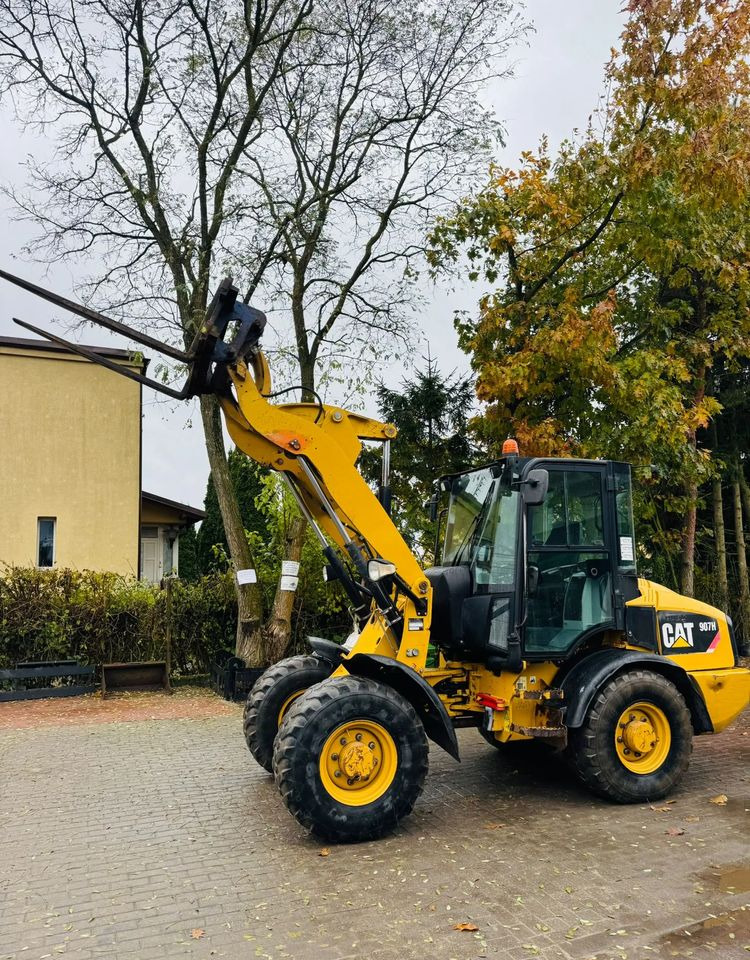 Caterpillar 907H - Chargeuse sur pneus: photos 1 Caterpillar 907H - Chargeuse sur pneus: photos 1