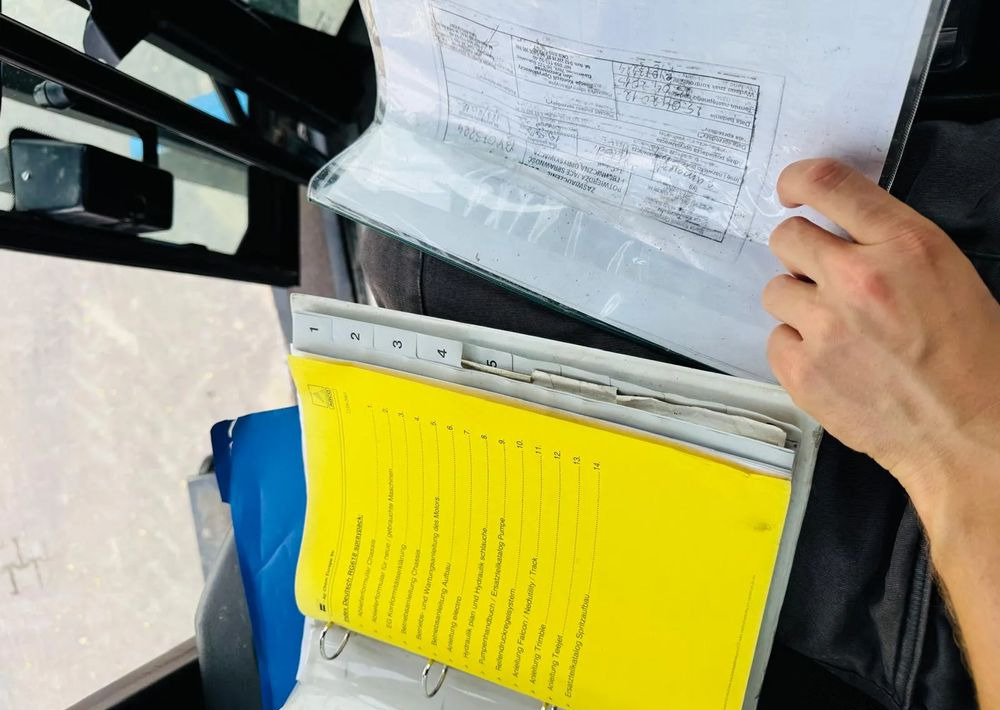 Pulvérisateur Challenger ROGATOR 618: photos 27