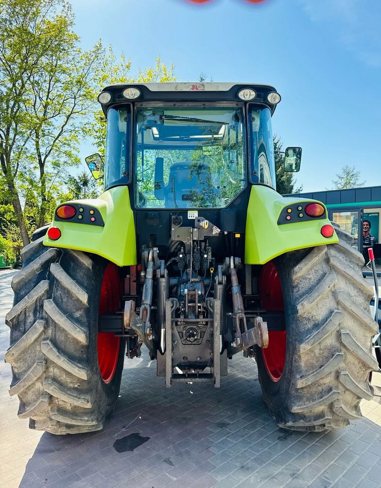 Claas Arion 410 - Tracteur agricole: photos 3 Claas Arion 410 - Tracteur agricole: photos 3