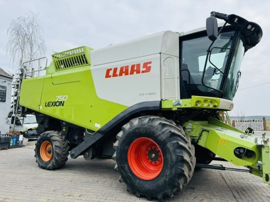 Claas Lexion 750 APS Hybrid - Moissonneuse-batteuse: photos 1 Claas Lexion 750 APS Hybrid - Moissonneuse-batteuse: photos 1