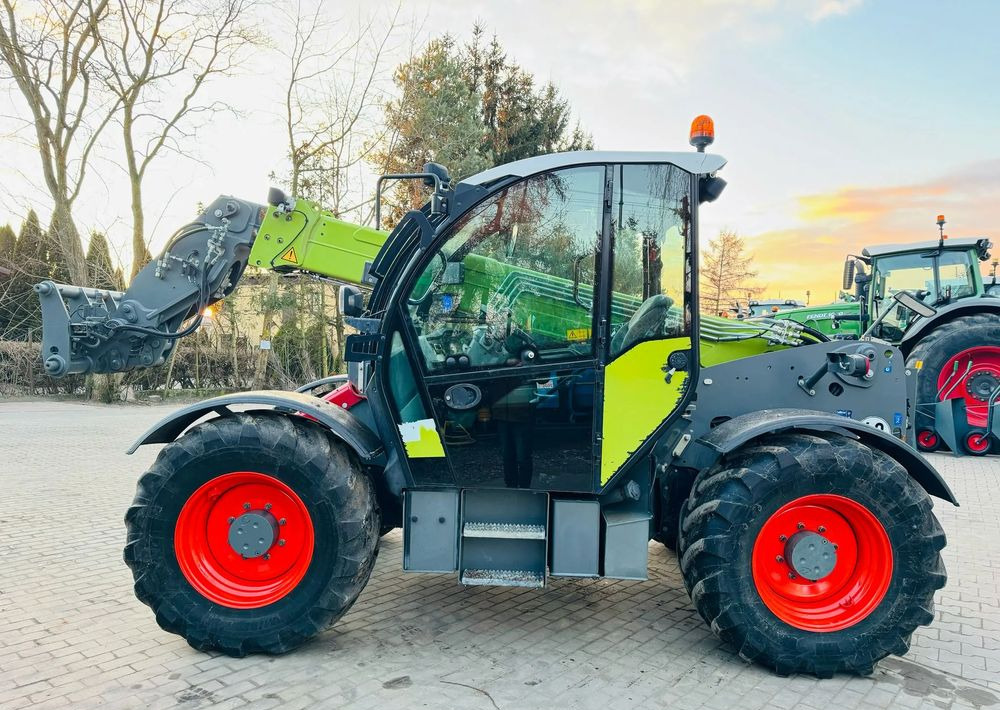 Claas SCORPION 732 - Chariot télescopique: photos 2 Claas SCORPION 732 - Chariot télescopique: photos 2