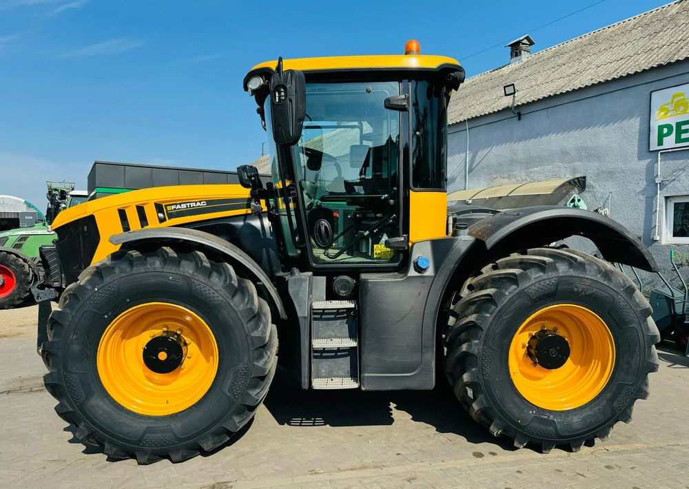 JCB Fastrac 4220 - Tracteur agricole: photos 5 JCB Fastrac 4220 - Tracteur agricole: photos 5