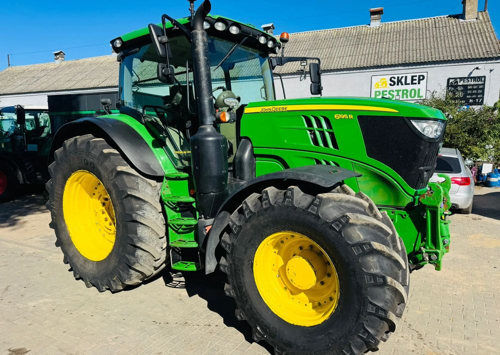 John Deere 6195R - Tracteur agricole: photos 4 John Deere 6195R - Tracteur agricole: photos 4