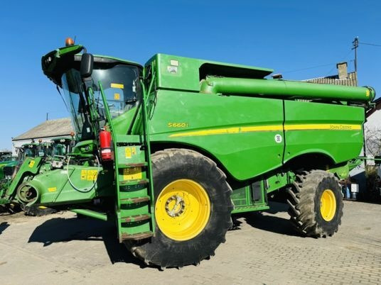 John Deere S660I - Moissonneuse-batteuse: photos 1 John Deere S660I - Moissonneuse-batteuse: photos 1