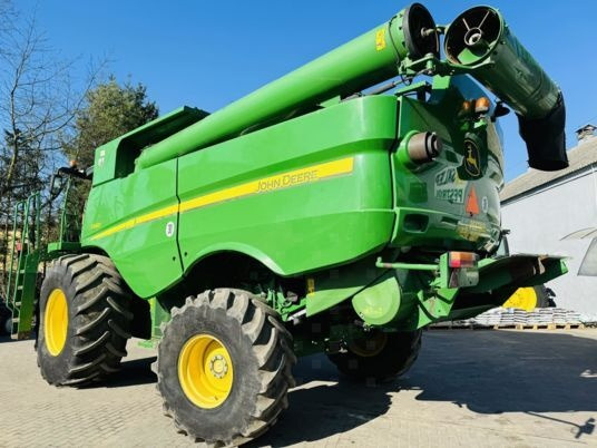 John Deere S660I - Moissonneuse-batteuse: photos 5 John Deere S660I - Moissonneuse-batteuse: photos 5