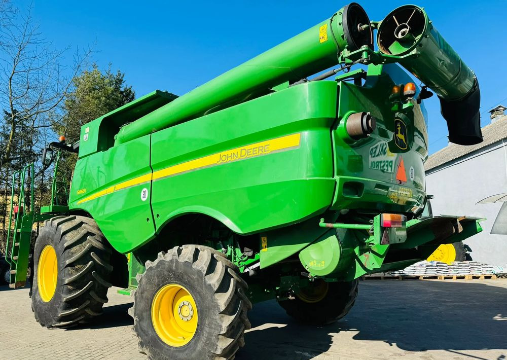 John Deere S660i - Moissonneuse-batteuse: photos 3 John Deere S660i - Moissonneuse-batteuse: photos 3