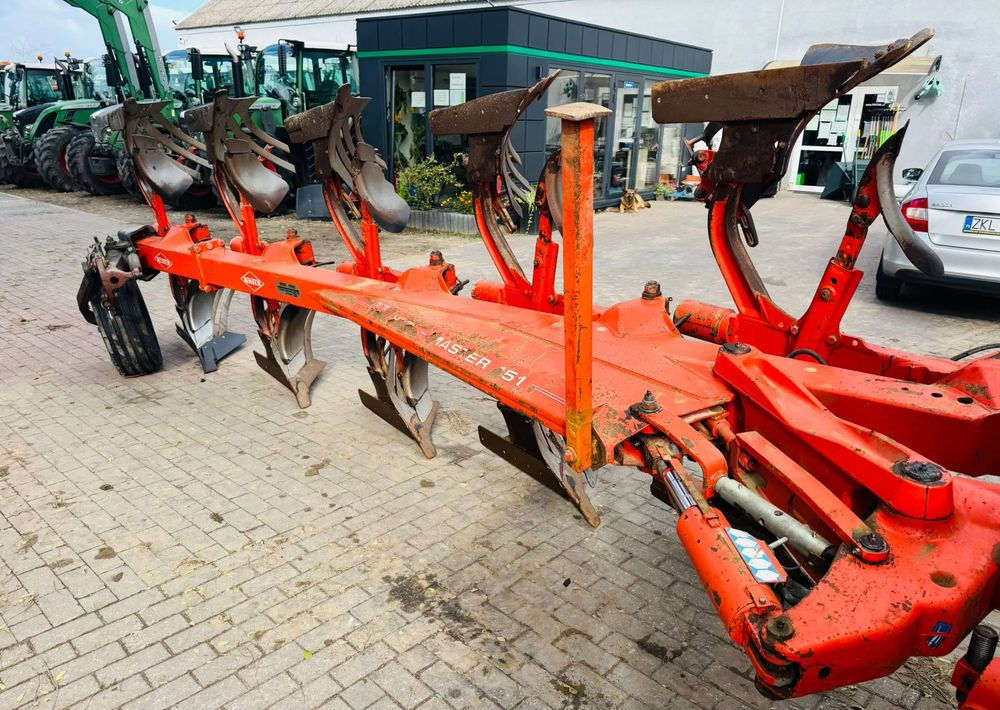 Kuhn Vari Master 151 - Charrue: photos 5 Kuhn Vari Master 151 - Charrue: photos 5