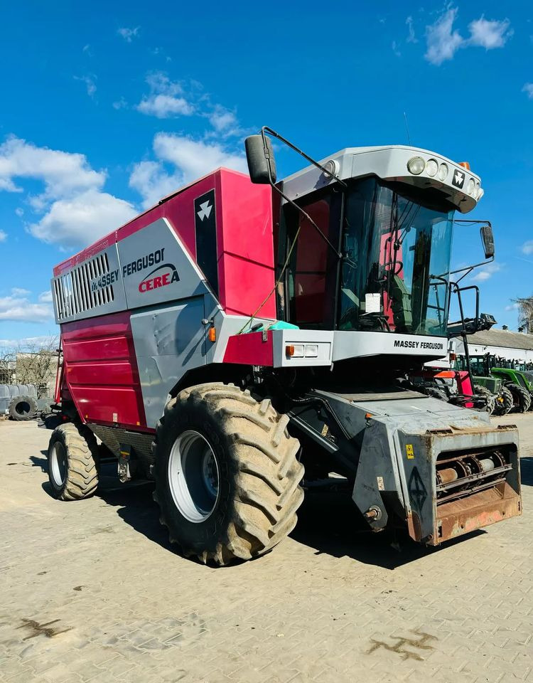 Massey Ferguson 7274 - Moissonneuse-batteuse: photos 3 Massey Ferguson 7274 - Moissonneuse-batteuse: photos 3