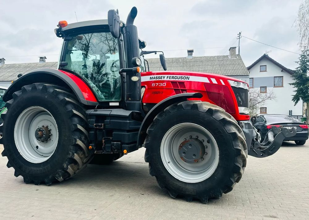 Massey Ferguson 8680 Dyna-VT - Tracteur agricole: photos 3 Massey Ferguson 8680 Dyna-VT - Tracteur agricole: photos 3