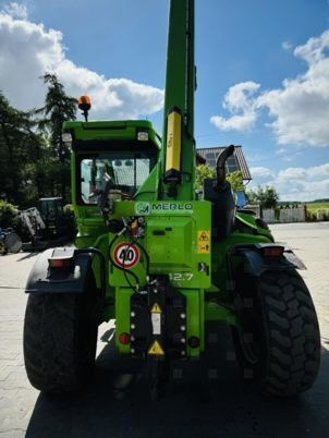 Merlo TF42.7 CS 140 - Chariot télescopique: photos 3 Merlo TF42.7 CS 140 - Chariot télescopique: photos 3