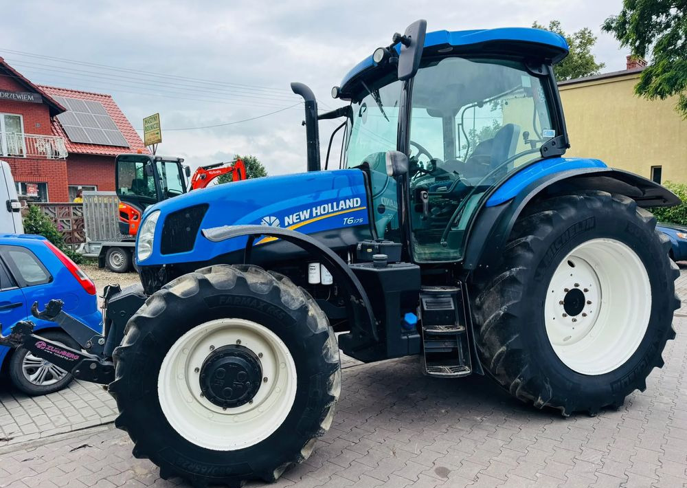 New Holland T6.175 - Tracteur agricole: photos 1 New Holland T6.175 - Tracteur agricole: photos 1