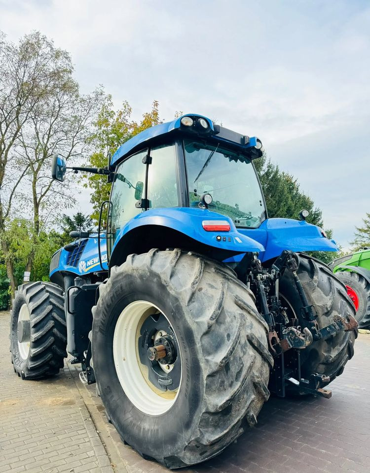 New Holland T8.390 - Tracteur agricole: photos 4 New Holland T8.390 - Tracteur agricole: photos 4