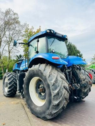 New Holland T8.390 - Tracteur agricole: photos 4 New Holland T8.390 - Tracteur agricole: photos 4