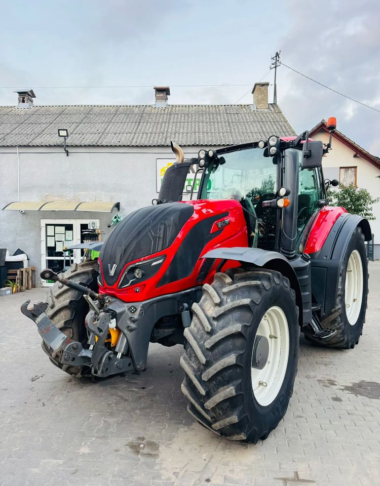 Valtra T214 ACTIVE - Tracteur agricole: photos 1 Valtra T214 ACTIVE - Tracteur agricole: photos 1