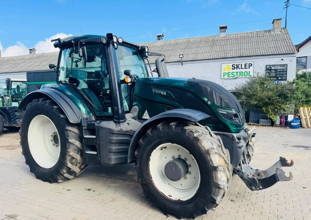Valtra T214 Versu - Tracteur agricole: photos 1 Valtra T214 Versu - Tracteur agricole: photos 1