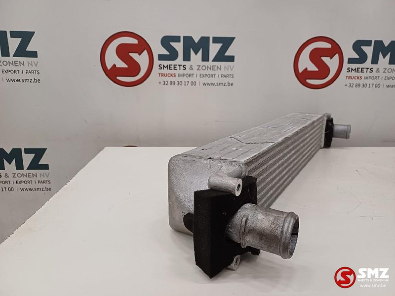 Caterpillar Aftercooler Caterpillar - Système de refroidissement pour Matériel de manutention: photos 3 Caterpillar Aftercooler Caterpillar - Système de refroidissement pour Matériel de manutention: photos 3