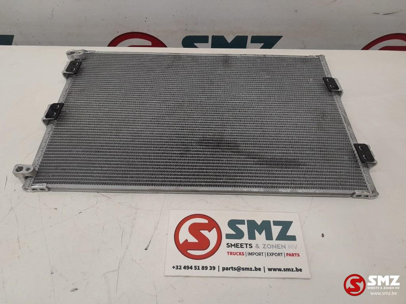 Caterpillar Condenser Caterpillar - Système de refroidissement pour Matériel de manutention: photos 2 Caterpillar Condenser Caterpillar - Système de refroidissement pour Matériel de manutention: photos 2