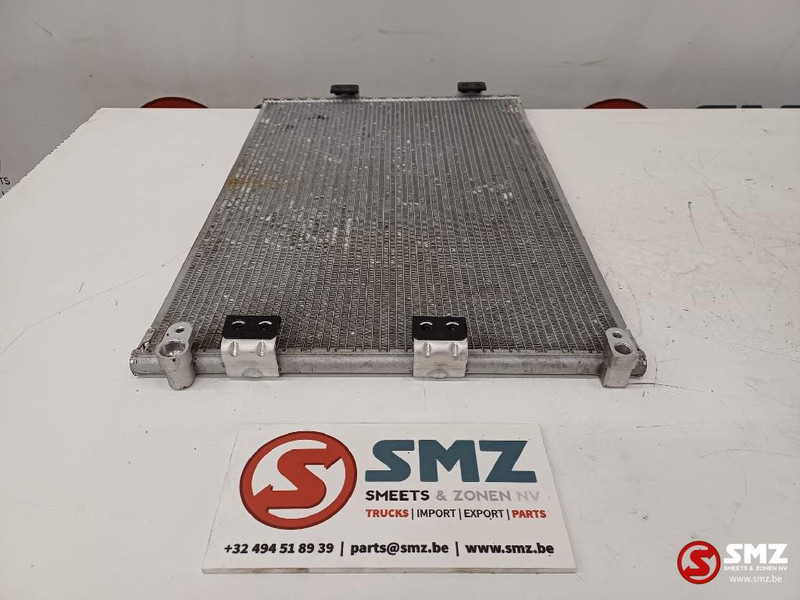 Caterpillar Condensor Caterpillar - Système de refroidissement pour Matériel de manutention: photos 3 Caterpillar Condensor Caterpillar - Système de refroidissement pour Matériel de manutention: photos 3